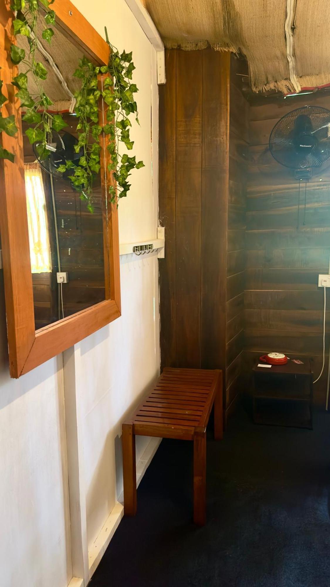 A Lounge Hostel And Cafe Ella Luaran gambar
