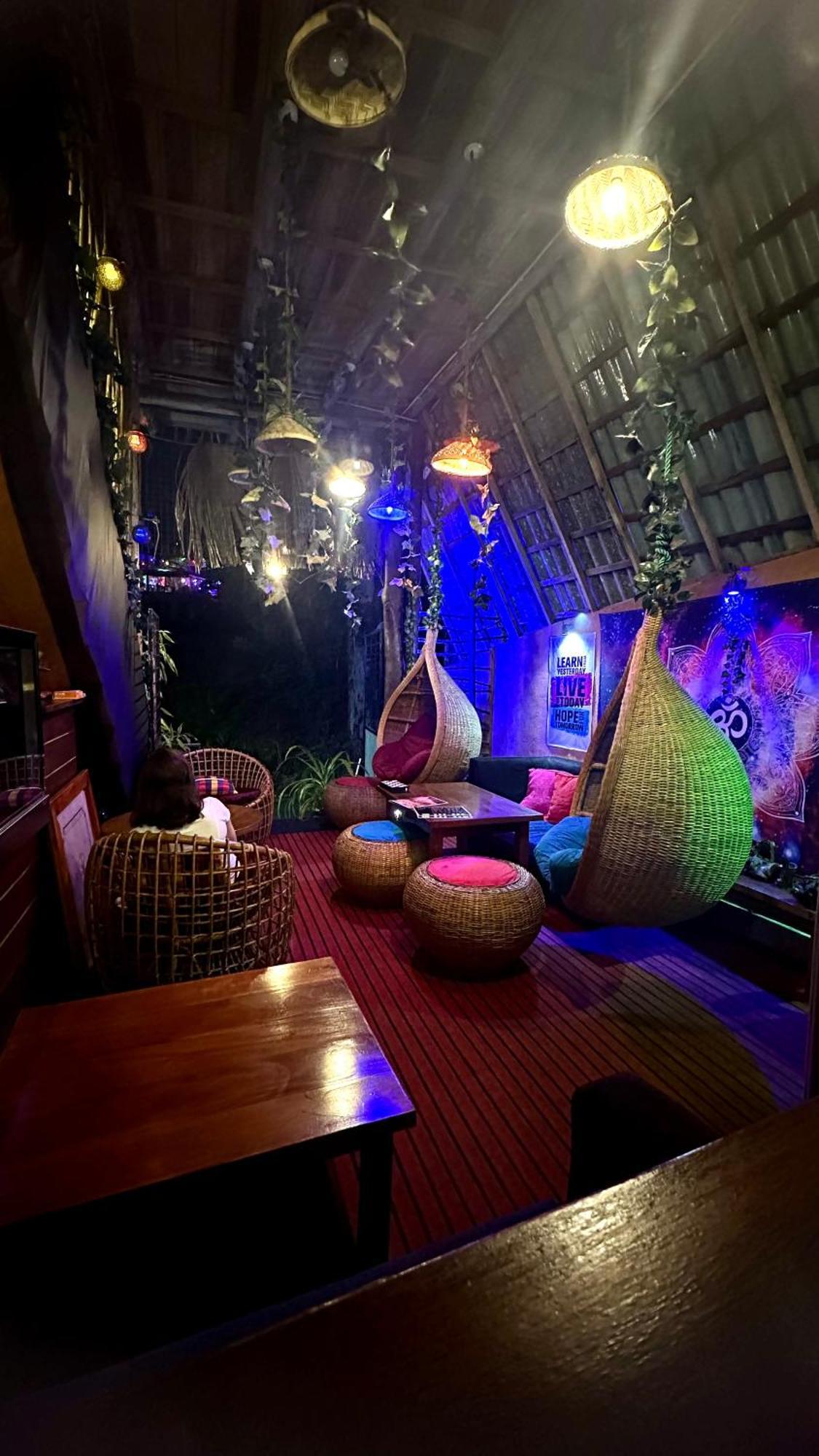 A Lounge Hostel And Cafe Ella Luaran gambar